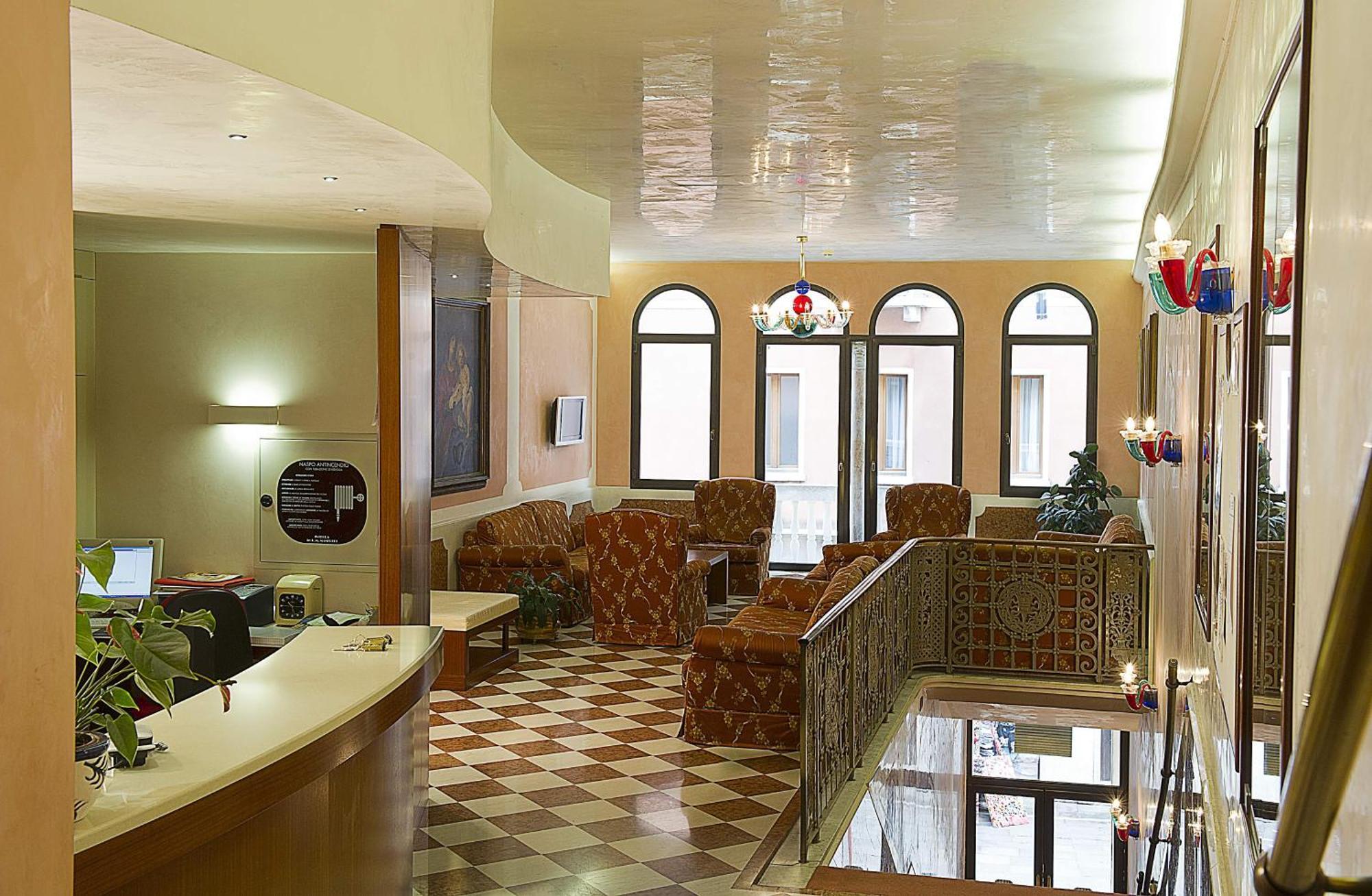 Hotel Nazionale Venice Luaran gambar